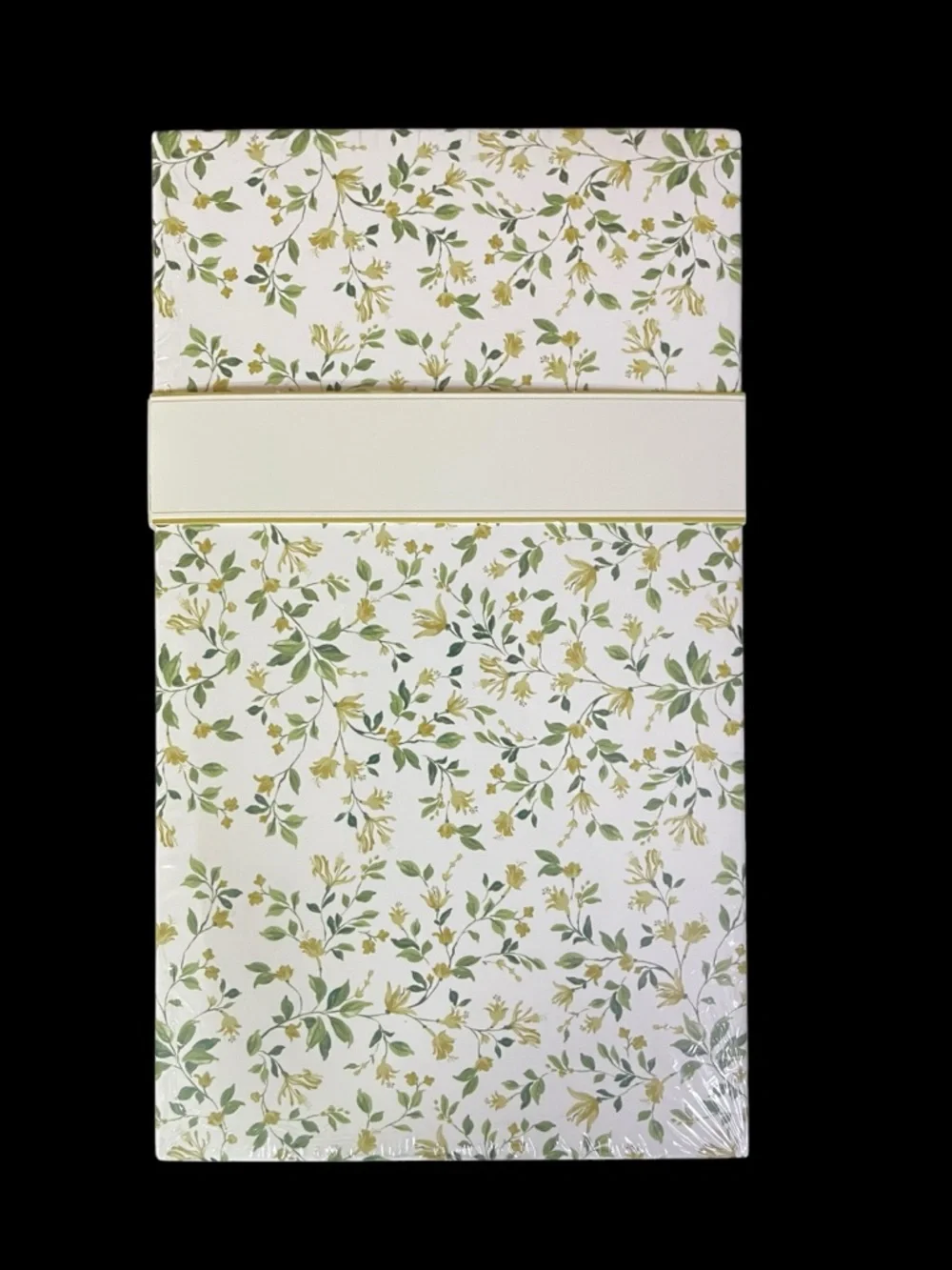 32 Guest Napkins Tan Yellow Floral Disposable Paper Meals Party Bathroom NEW NIB